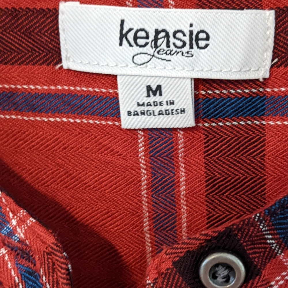Kensie Plaid Button Down Shirt - Picture 4 of 4